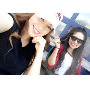 Meet your Posher, Danielle